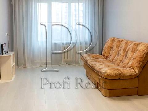 квартира за адресою Київ, Білицька вул., 18