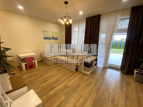 будинок за адресою Центральна вул.