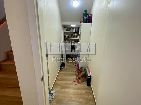 будинок за адресою Центральна вул.