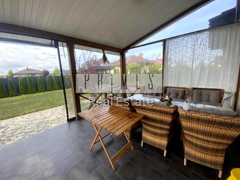 будинок за адресою Центральна вул.