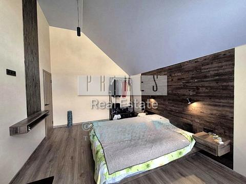 будинок за адресою Миколи Вінграновського вул. (Пушкіна)