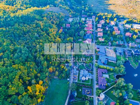 будинок за адресою Квітнева вул.