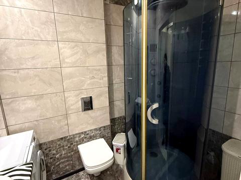 квартира за адресою Левка Лук'яненка вул. (Василя Жуковського), 33