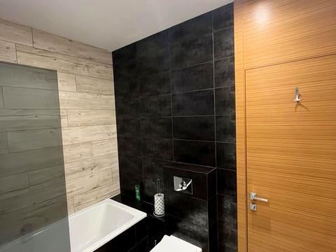 квартира за адресою Патріарха Мстислава Скрипника вул., 40