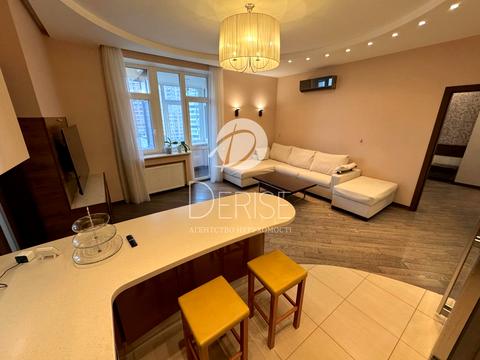 квартира за адресою Старонаводницька вул., 13