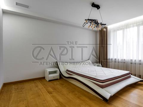 будинок за адресою смт. Козин, Анатолія Солов'яненка вул., 242