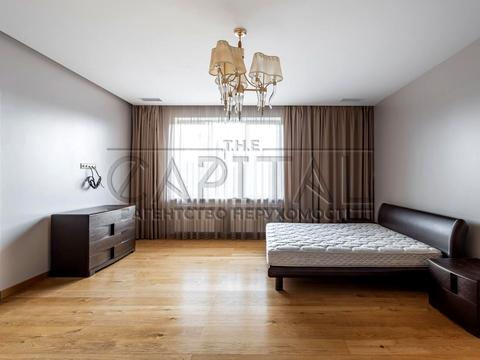 будинок за адресою смт. Козин, Анатолія Солов'яненка вул., 242