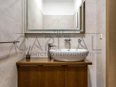 будинок за адресою смт. Козин, Анатолія Солов'яненка вул., 242