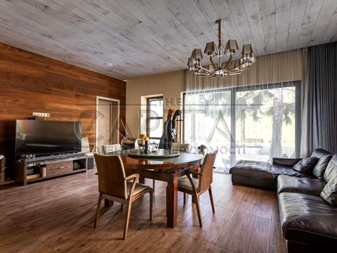 будинок за адресою смт. Козин, Анатолія Солов'яненка вул., 242