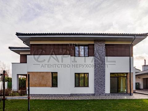 будинок за адресою смт. Козин, Анатолія Солов'яненка вул., 242