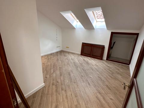 квартира за адресою Вишнева вул., 3