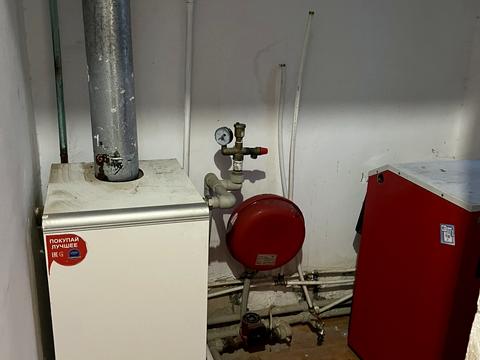 будинок за адресою Центральна вул.