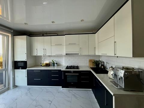 квартира за адресою В'ячеслава Чорновола вул., 89ж