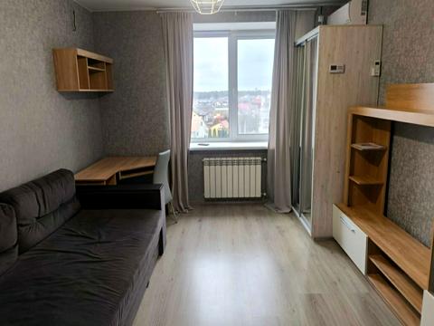 квартира за адресою Леоніда Бірюкова бульв., 7