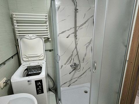 квартира за адресою Гната Хоткевича вул., 52/1