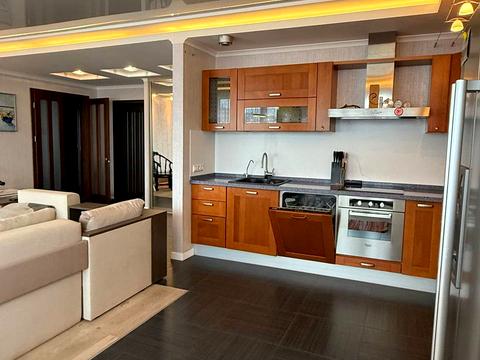 квартира по адресу Большая Китаевская ул., 10-А