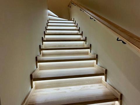 будинок за адресою Давидчука вул., 1