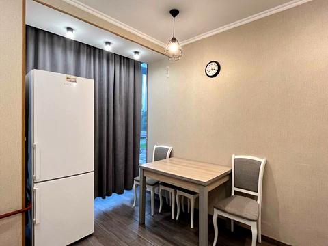 квартира за адресою Героїв Небесної Сотні просп., 18/6