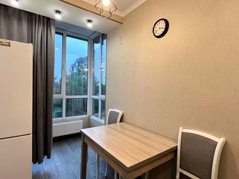 квартира за адресою Героїв Небесної Сотні просп., 18/6