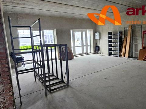 комерційна за адресою Горбачевського вул., 14