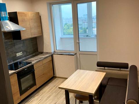 квартира за адресою Сергія Данченка вул., 32