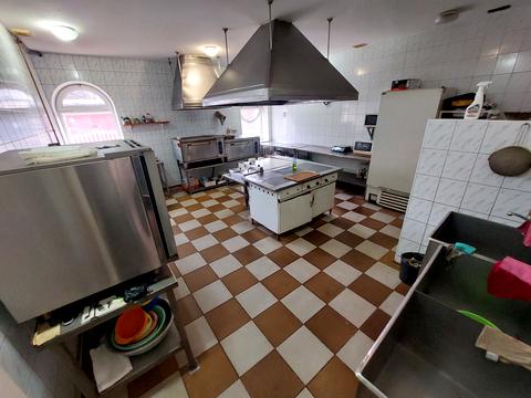 коммерческая по адресу 28-й Армии ул. (28-й Армии), 11