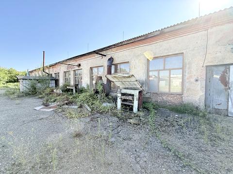 коммерческая по адресу Лаврищева ул., 111