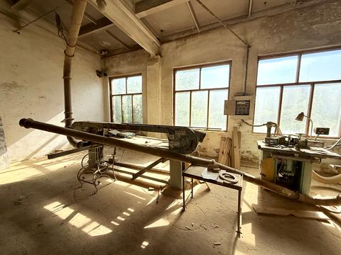 коммерческая по адресу Лаврищева ул., 111