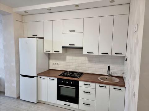 квартира за адресою Академіка Амосова вул., 67