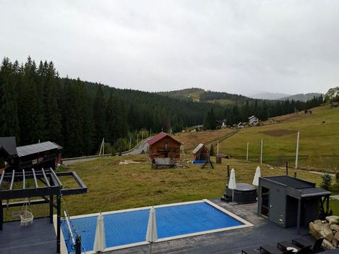 комерційна за адресою Горішків, 283а