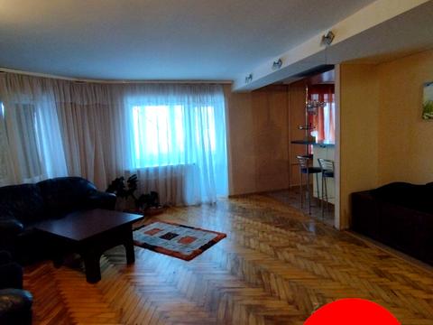 квартира по адресу Независимой Украины ул. (40 лет Советской Украины), 2-А