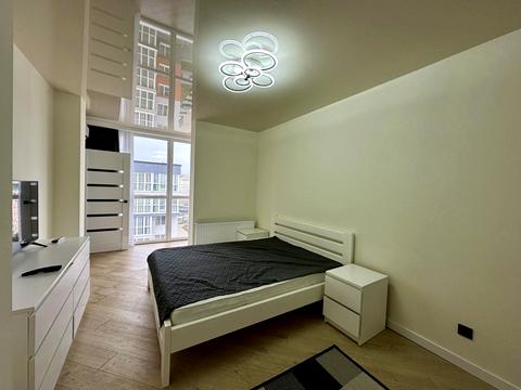 квартира за адресою Героїв Майдану вул. (Червоноармійська), 192