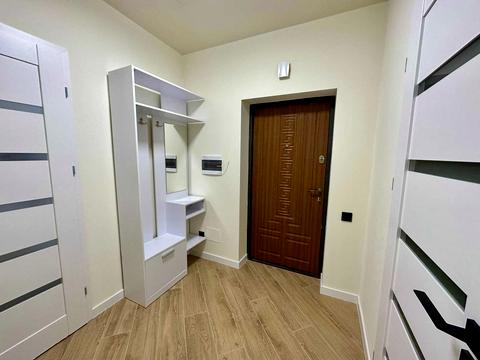 квартира за адресою Героїв Майдану вул. (Червоноармійська), 192