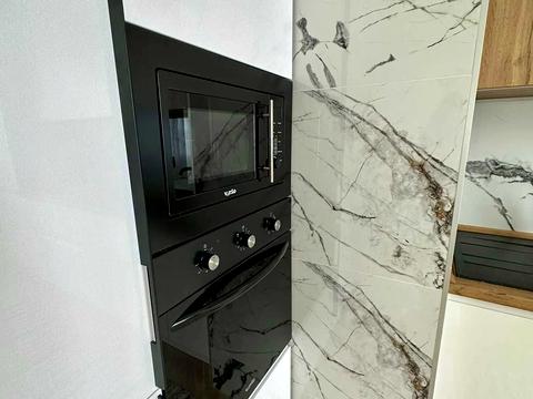 квартира за адресою Героїв Майдану вул. (Червоноармійська), 192