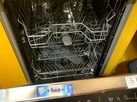 квартира за адресою Василя Сухомлинського, 68