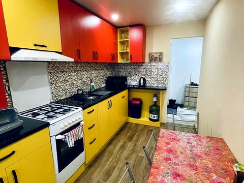 квартира за адресою Василя Сухомлинського, 68