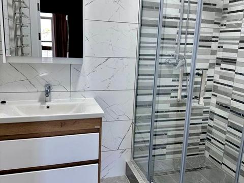 квартира за адресою Рівненська вул., 12-Б