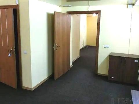 комерційна за адресою Левка Лук'яненка вул. (Маршала Тимошенка), 19