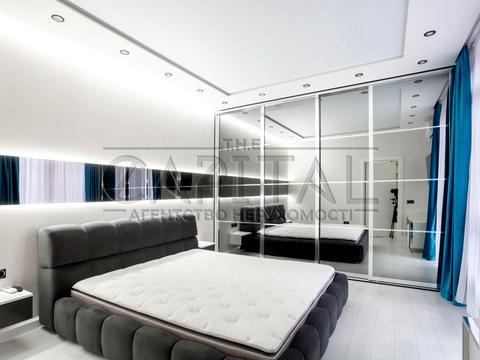 квартира за адресою Джона Маккейна вул. (Івана Кудрі), 12