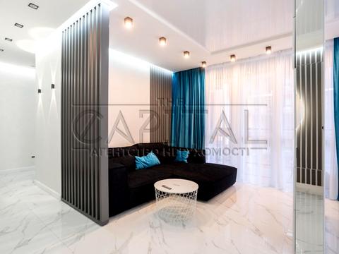 квартира за адресою Джона Маккейна вул. (Івана Кудрі), 12