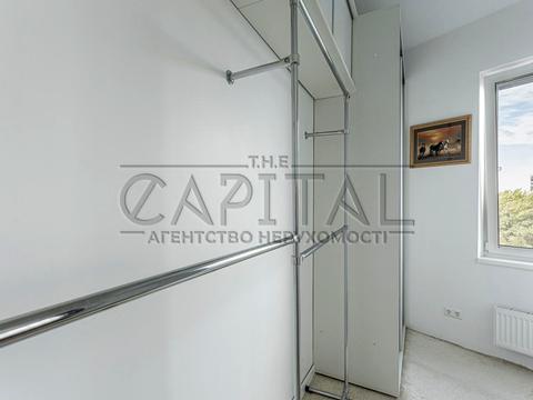 квартира за адресою Лабораторний пров., 7