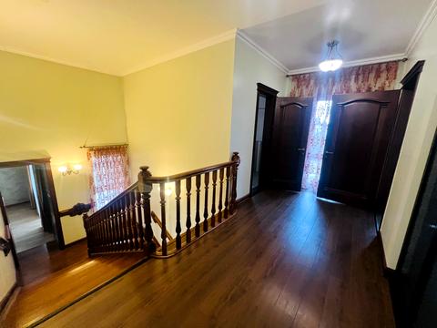 будинок за адресою Андрія Малишка вул. (Льва Толстого)