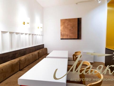 комерційна за адресою Буслівська вул., 12