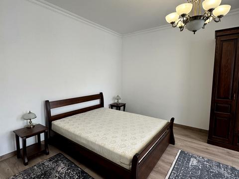 квартира за адресою Свободи просп. (), 35