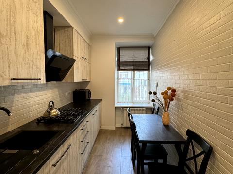 квартира за адресою Свободи просп. (), 35