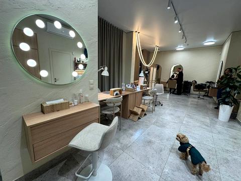 комерційна за адресою Золотоустівська вул., 30