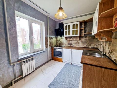 квартира за адресою Леоніда Бикова бульв., 10