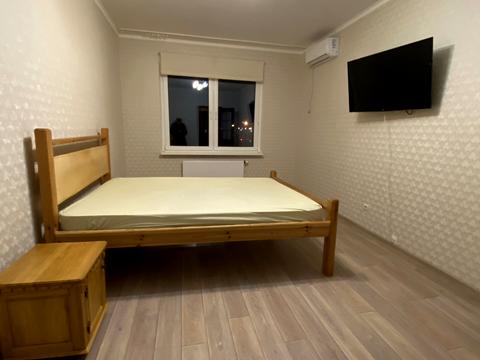 квартира за адресою Софії Русової вул., 3