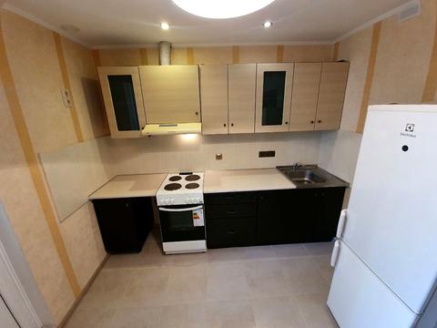 квартира за адресою Софії Русової вул., 3