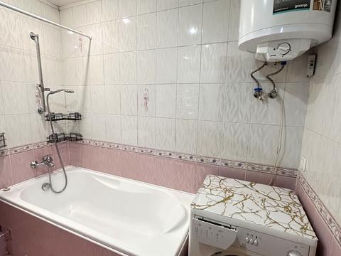 квартира за адресою Братів Горобців вул. (Дмитра Кедріна), 66